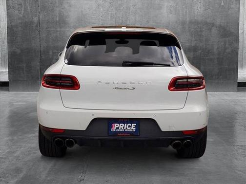 2016 Porsche Macan S