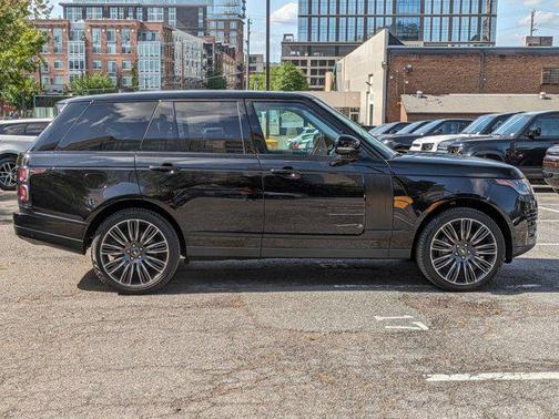 2022 Land Rover Range Rover SWB