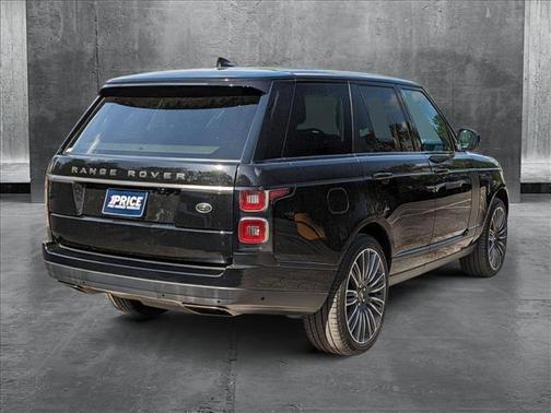 2022 Land Rover Range Rover SWB