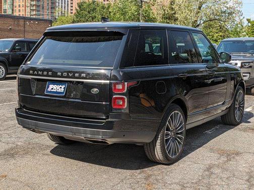 2022 Land Rover Range Rover SWB