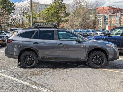Magnetite Gray Metallic 2022 Subaru Outback Wilderness