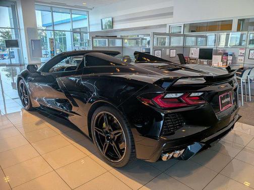 Black 2023 Chevrolet Corvette Stingray w/2LT