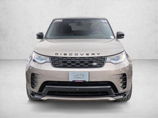 Lantau Bronze Metallic 2024 Land Rover Discovery P360 Dynamic SE