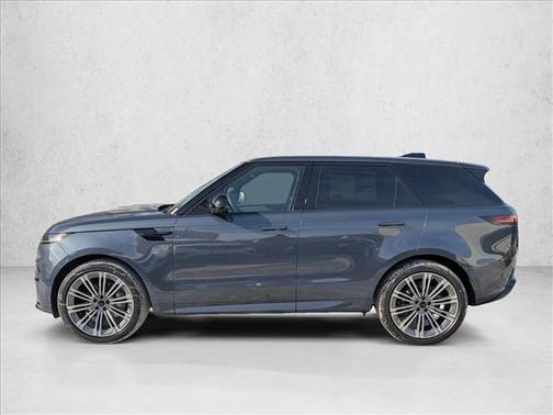 2026 Land Rover Range Rover Sport SE