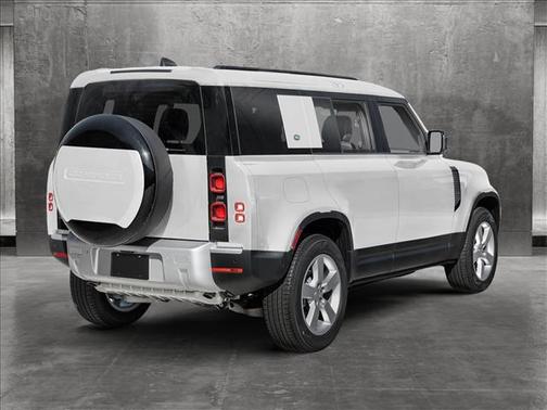 2025 Land Rover Defender 110 P300