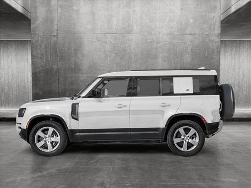 2025 Land Rover Defender 110 P300