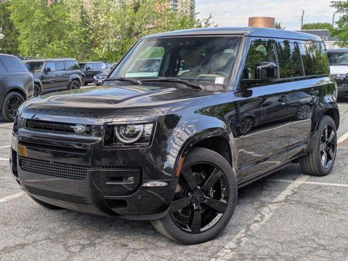 Santorini Black Metallic 2026 Land Rover Defender 110 V8