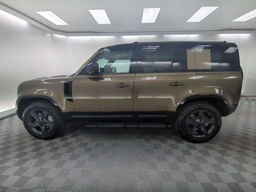 Gondwana Stone Metallic 2026 Land Rover Defender P400 X-Dynamic SE