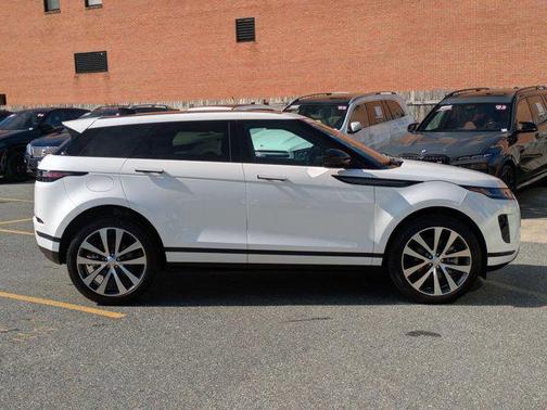 2025 Land Rover Range Rover Evoque Core S