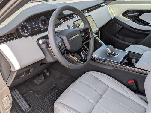 Santorini Black Metallic 2026 Land Rover Range Rover Evoque S