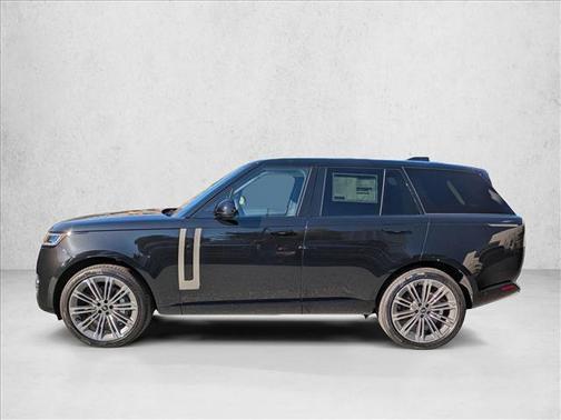 2025 Land Rover Range Rover P400 SE