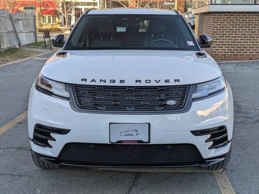 2025 Land Rover Range Rover Velar P250 SE R-Dynamic
