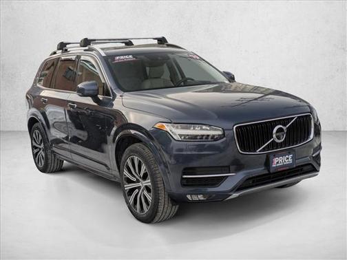 2019 Volvo XC90 T6 Momentum