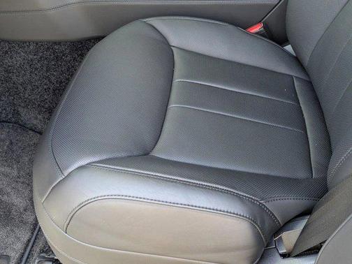Charente Grey Premium Metallic 2026 Land Rover Range Rover P530 Autobiography 7 Seat