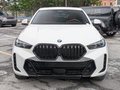 Alpine White 2024 BMW X6 xDrive40i