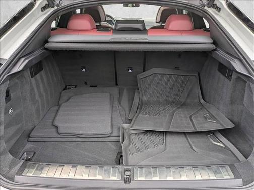Alpine White 2024 BMW X6 xDrive40i