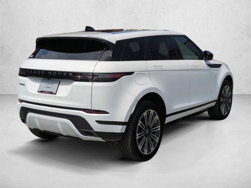 Fuji White 2026 Land Rover Range Rover Evoque Dynamic SE