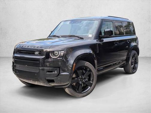 Santorini Black Metallic 2026 Land Rover Defender P400 X-Dynamic SE