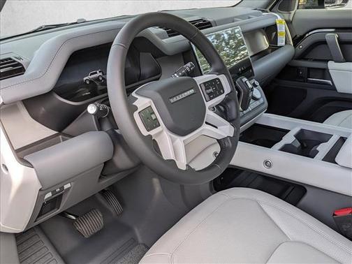 Santorini Black Metallic 2026 Land Rover Defender P400 X-Dynamic SE