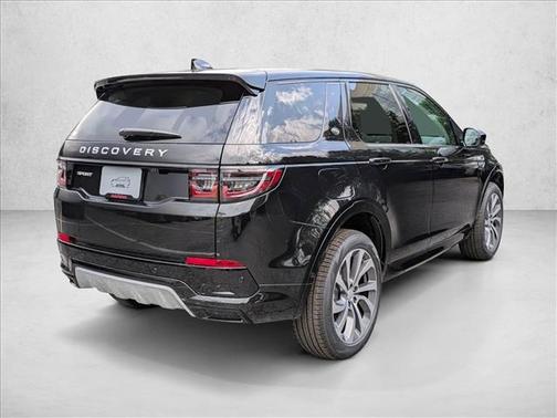 Santorini Black Metallic 2025 Land Rover Discovery Sport S