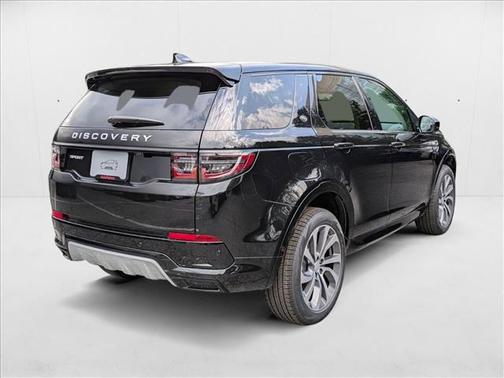 Santorini Black Metallic 2025 Land Rover Discovery Sport S