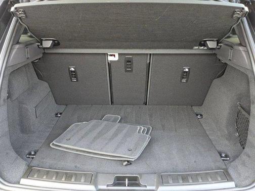 Carpathian Grey Premium Metallic 2026 Land Rover Range Rover Evoque Core S