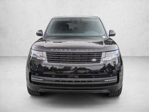 Santorini Black Metallic 2026 Land Rover Range Rover P530 SE 7 Seat