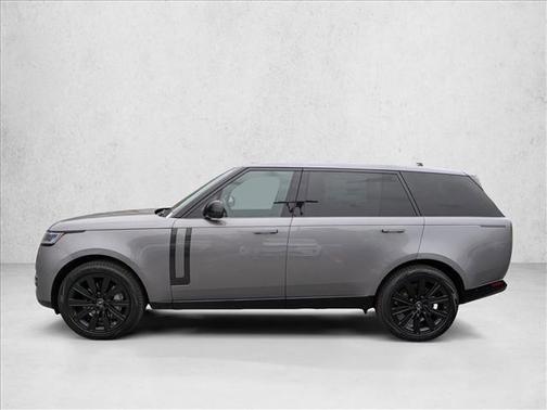 2025 Land Rover Range Rover P400 SE 7 Seat