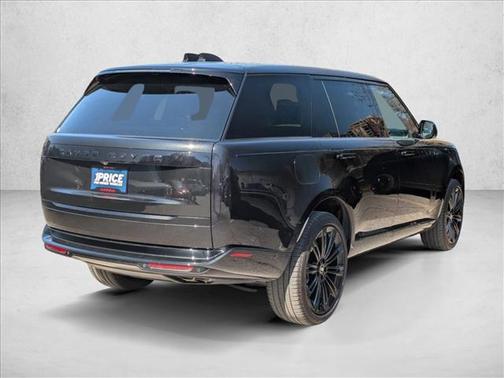2024 Land Rover Range Rover P530 SE