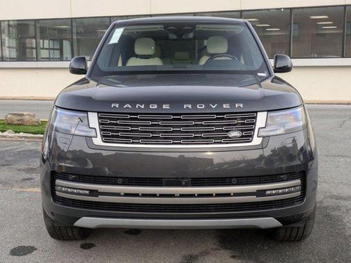 2026 Land Rover Range Rover P400 SE 7 Seat