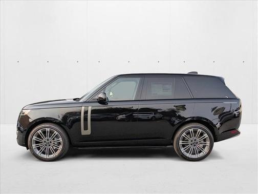2025 Land Rover Range Rover P400 SE