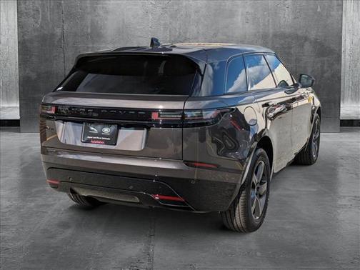 2025 Land Rover Range Rover Velar P250 SE R-Dynamic