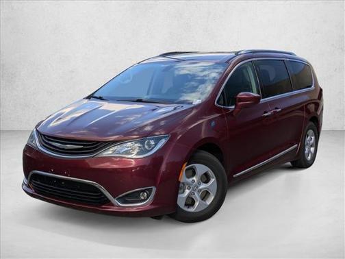 2018 Chrysler Pacifica Hybrid Touring L