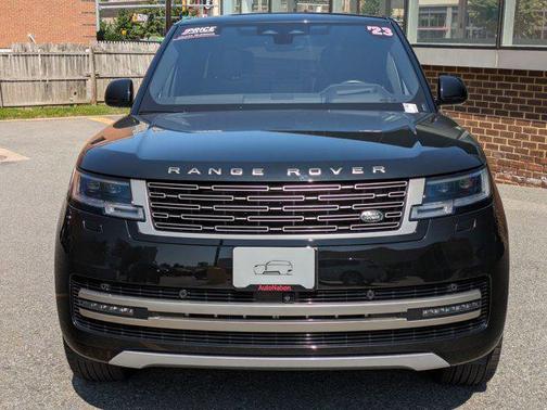 2023 Land Rover Range Rover P400 SE