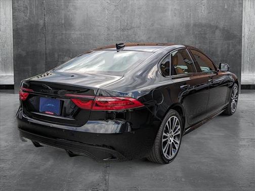 2024 Jaguar XF R-Dynamic SE P250 AWD Automatic