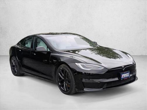 2022 Tesla Model S Plaid