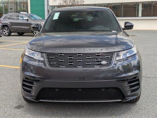 2026 Land Rover Range Rover Velar P250 SE R-Dynamic