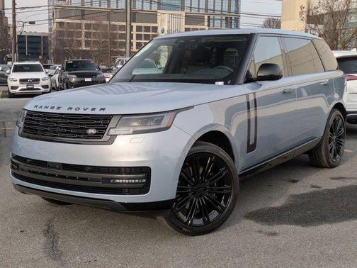 2026 Land Rover Range Rover P530 SE 7 Seat