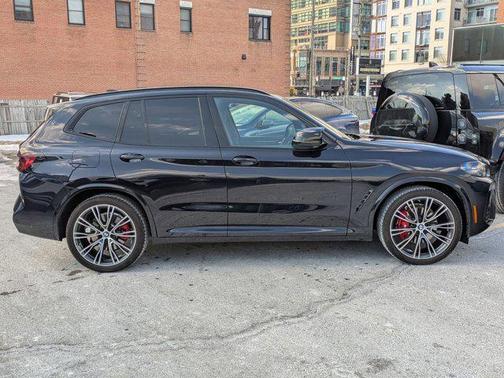 2023 BMW X3 M40i