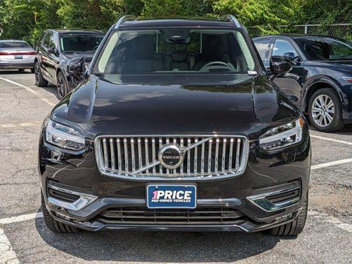 Onyx Black Metallic 2024 Volvo XC90 B6 Ultimate Bright Theme 7-Seater