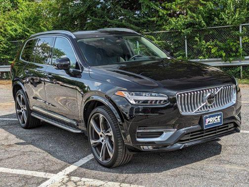 Onyx Black Metallic 2024 Volvo XC90 B6 Ultimate Bright Theme 7-Seater