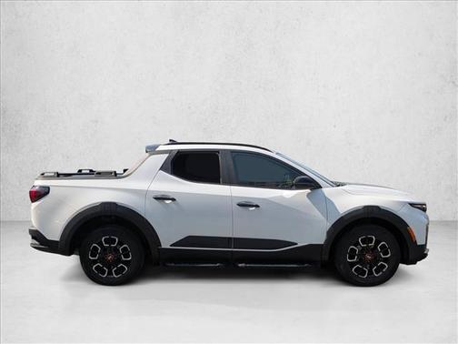 Atlas White 2024 Hyundai SANTA CRUZ XRT