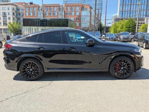 Black Sapphire Metallic 2024 BMW X6 xDrive40i