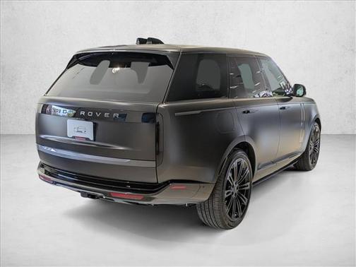Obsidian Black SV Bespoke Ultra Metallic Satin 2026 Land Rover Range Rover P530 SE