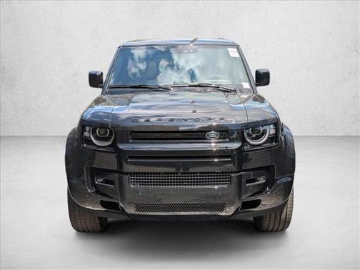 Santorini Black Metallic 2026 Land Rover Defender P400 X-Dynamic SE