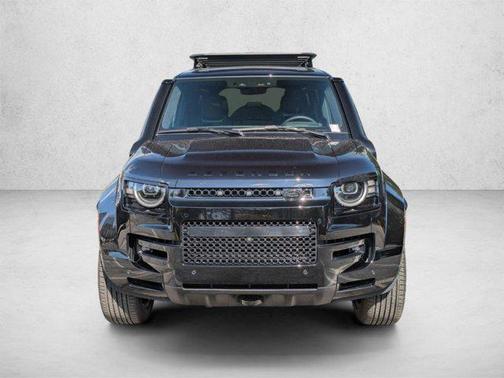 Narvik Black 2026 Land Rover Defender P635 OCTA Black