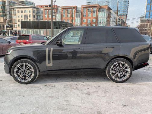 2026 Land Rover Range Rover P400 SE