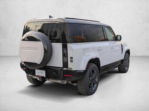 2026 Land Rover Defender P400 X-Dynamic SE