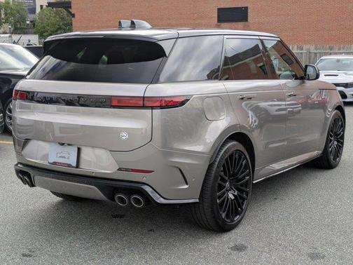 2024 Land Rover Range Rover Sport SV Edition One Obsidian Black