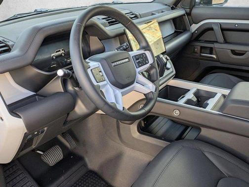 Borasco Grey Metallic 2026 Land Rover Defender S